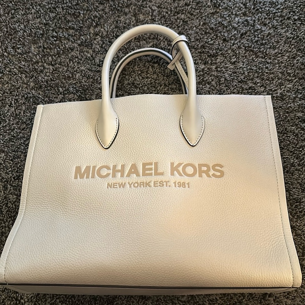 Michael Kors tote